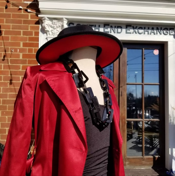 Unisex - Two Tone Red and Black Fedora - Picture 6 of 13
